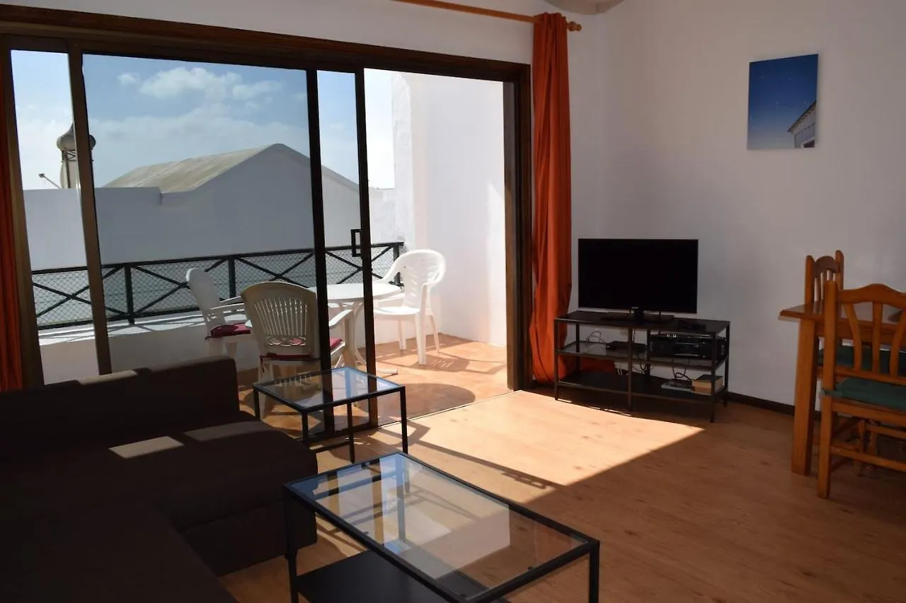 Apartamento Reni Tías 0*,