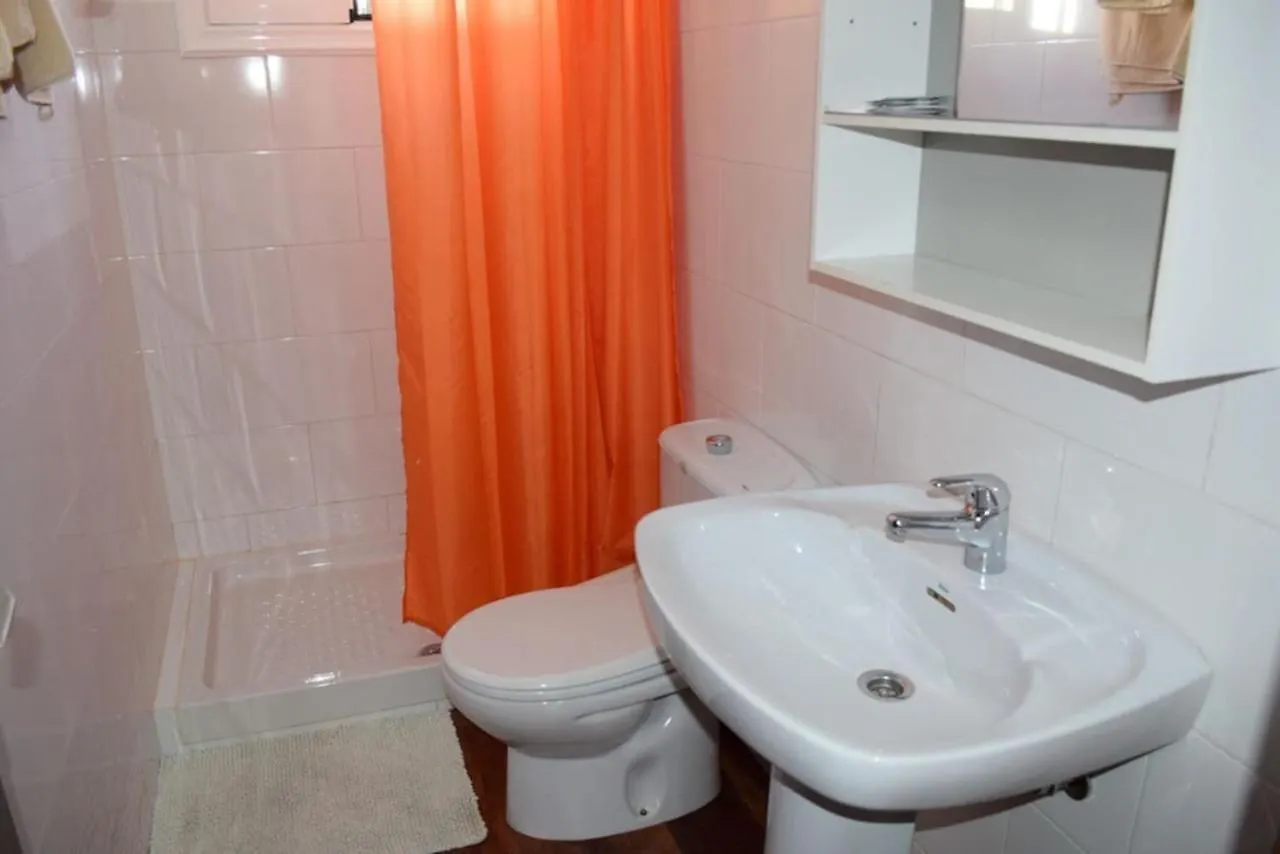 Apartamento Reni Tías Espanha