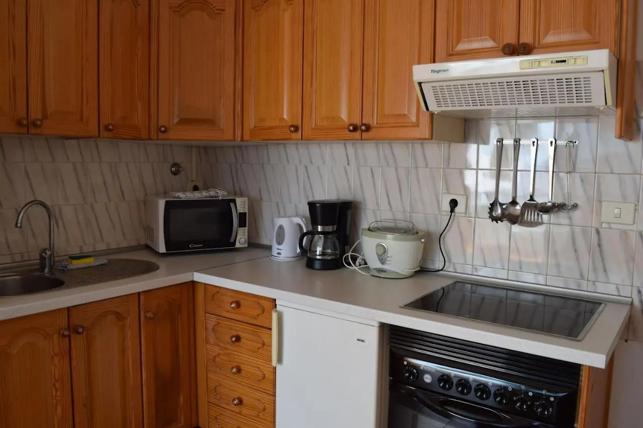 Apartamento Reni Tías